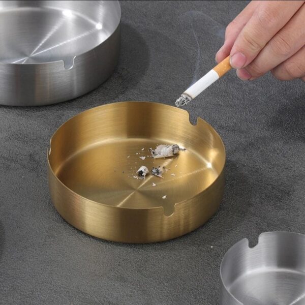 خانه زیر سیگاری طلایی